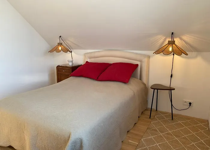 Dom Nad Buwelnem * Marcinowa Wola